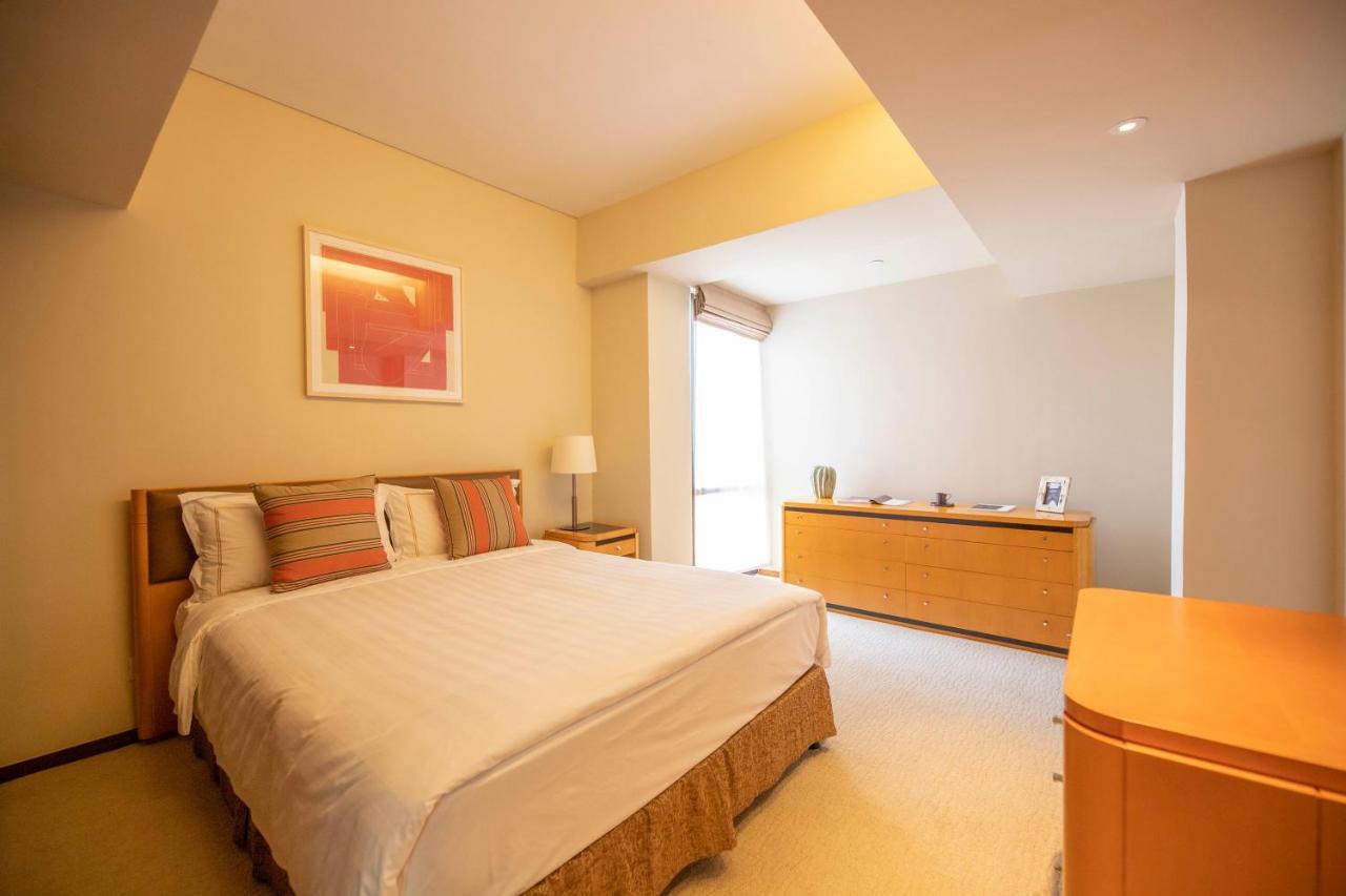 Shanghai Centre Serviced Apartment Екстериор снимка