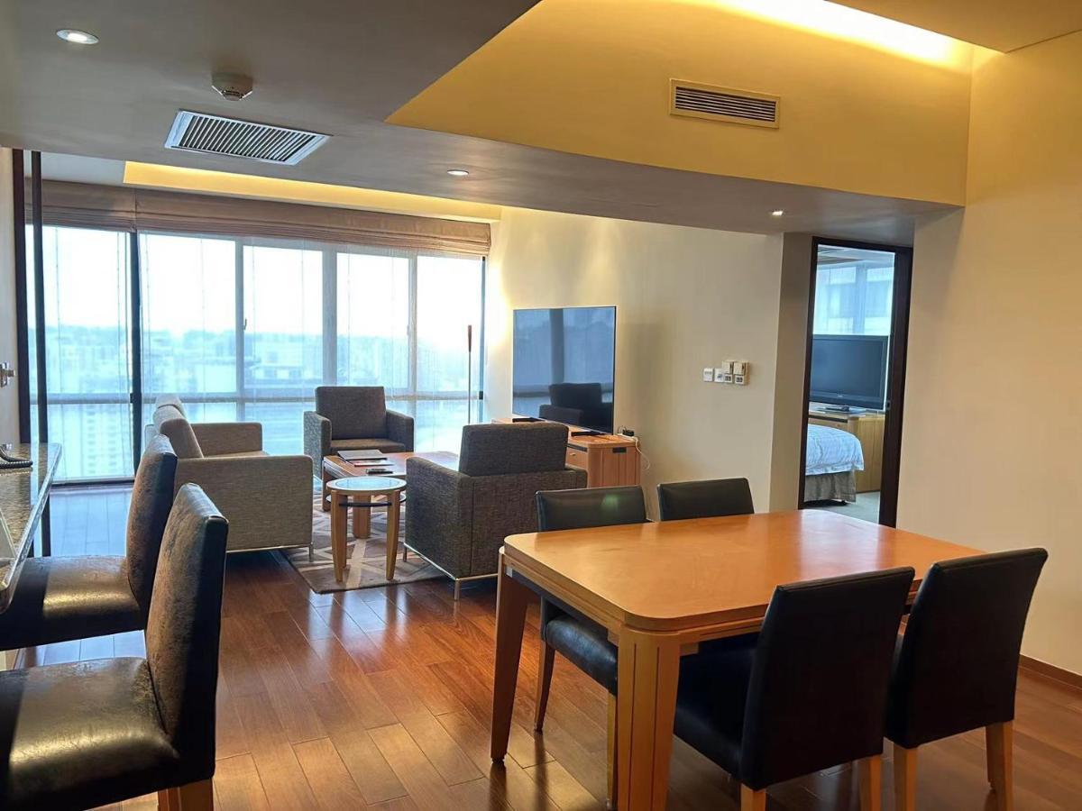 Shanghai Centre Serviced Apartment Екстериор снимка
