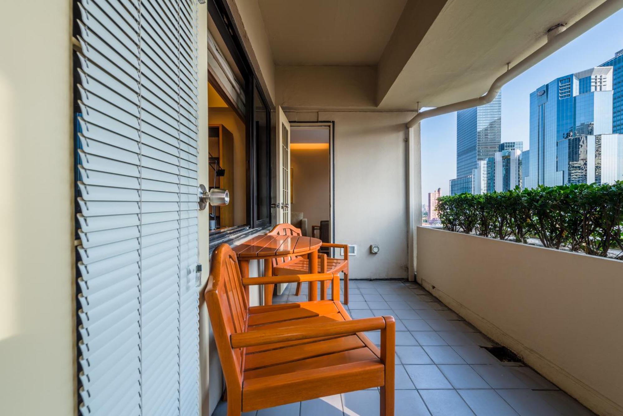 Shanghai Centre Serviced Apartment Екстериор снимка